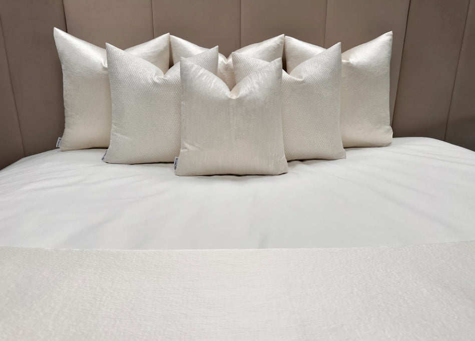 The Luxury Ivory Aspesi Bed Cushion Set