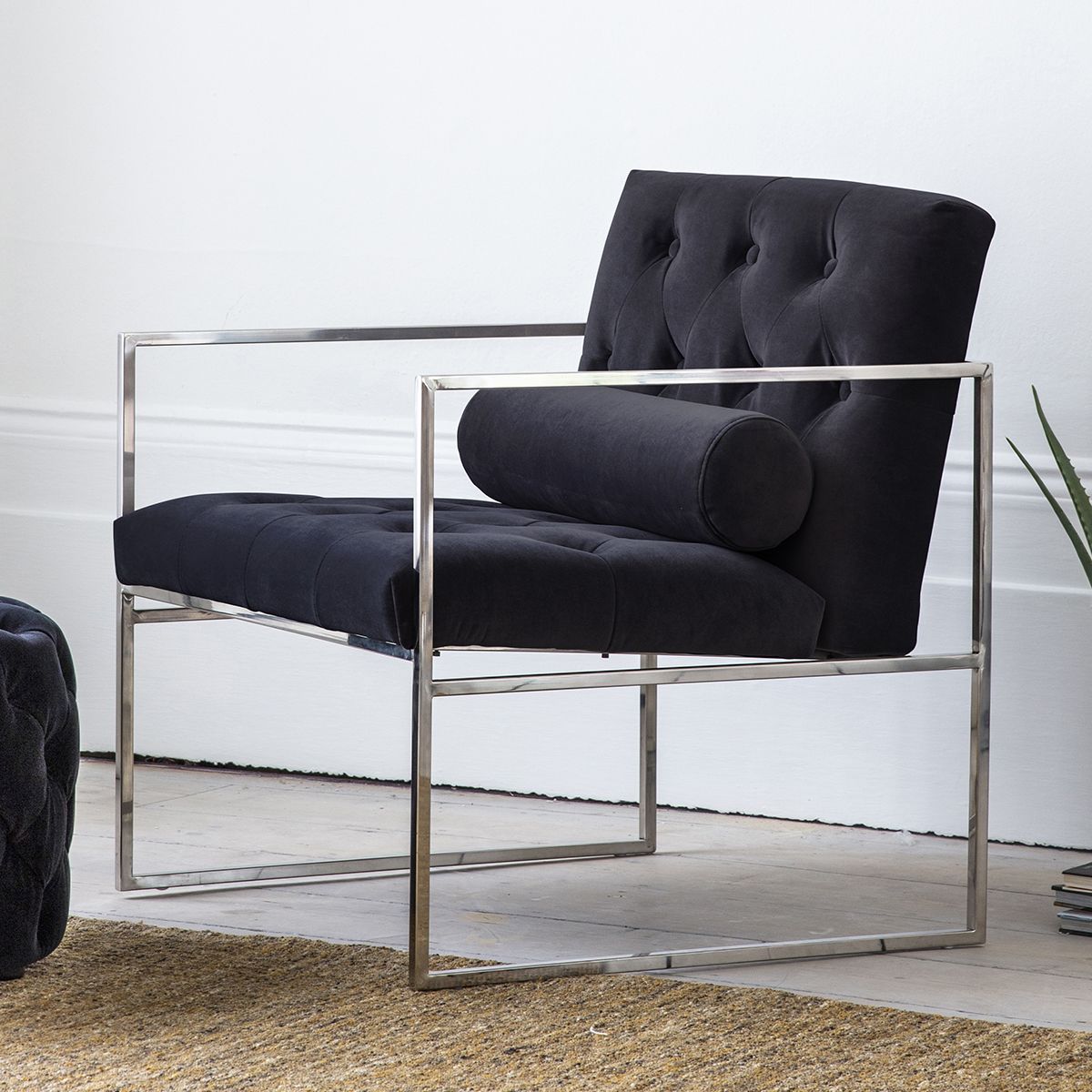 Sergio Armchair