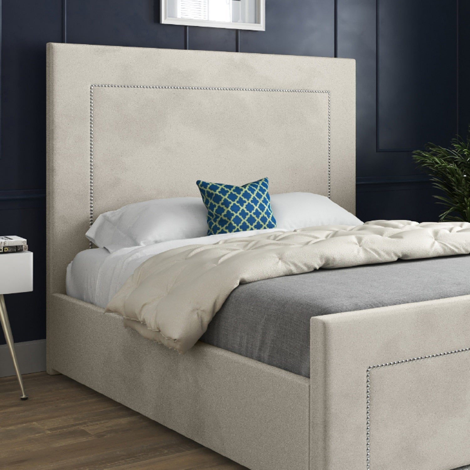 Mandwe Upholstered Soft Velvet Bed Frame